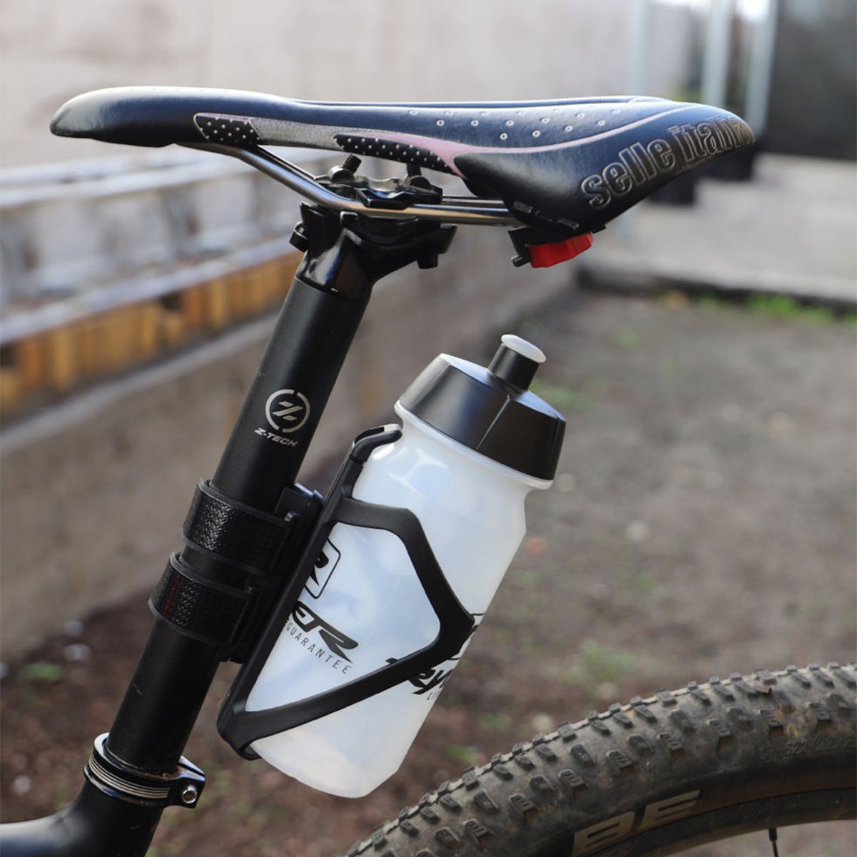 Suporte Para Garrafa HUIOP - Leve E Resistente Para Suas Pedaladas
