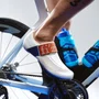 Sapatilha de Ciclismo Fizik Hydra Aerowave Carbon Triathlon Branca